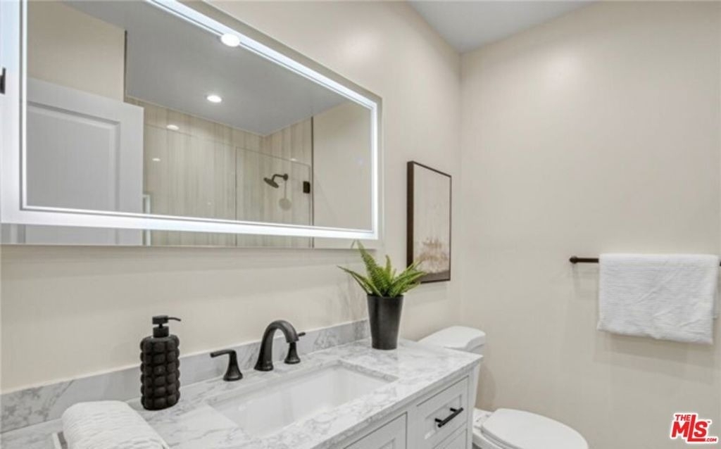 19120 Bessemer Street - Photo 25
