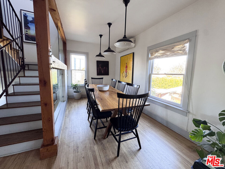 814 E Edgeware Road - Photo 10