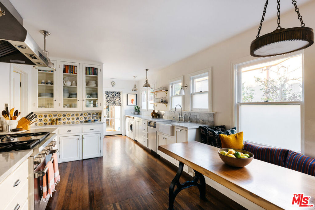 1935 N Catalina Street - Photo 5