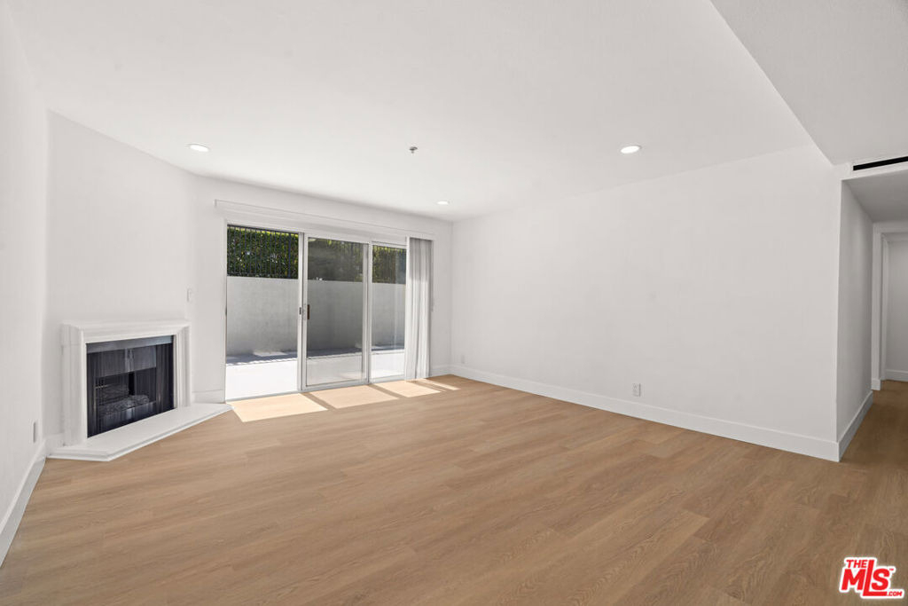 16100 W Sunset Boulevard - Photo 4