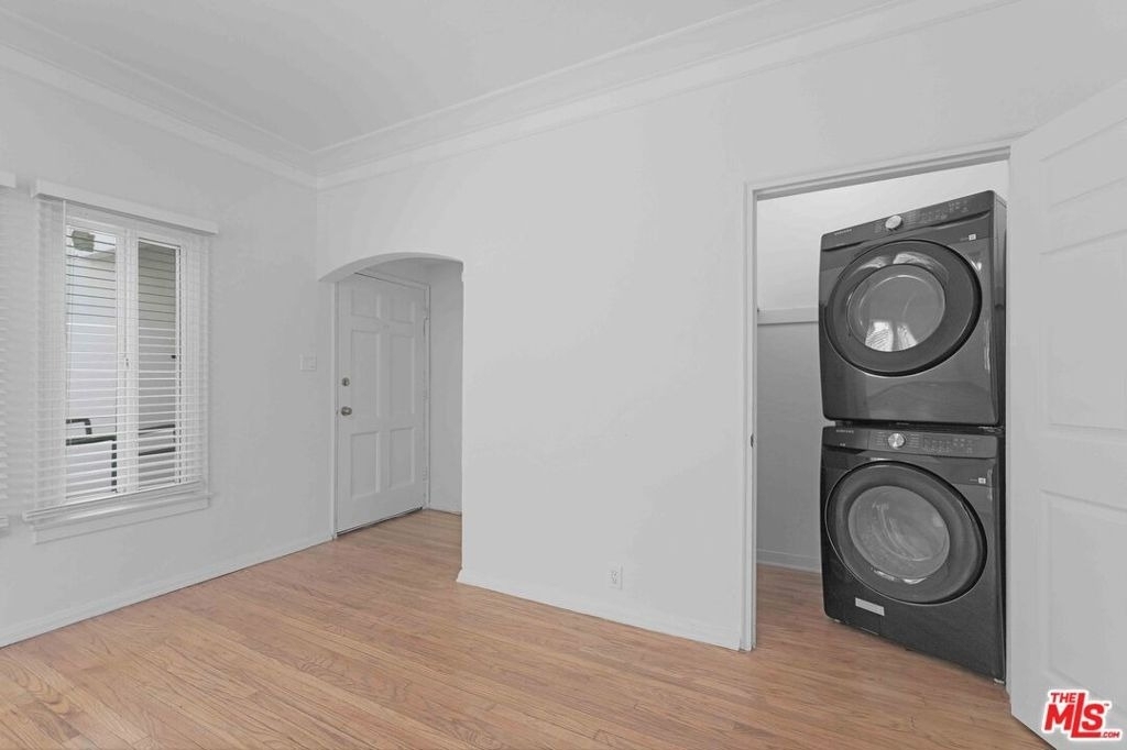 2452 W 18th - Photo 20
