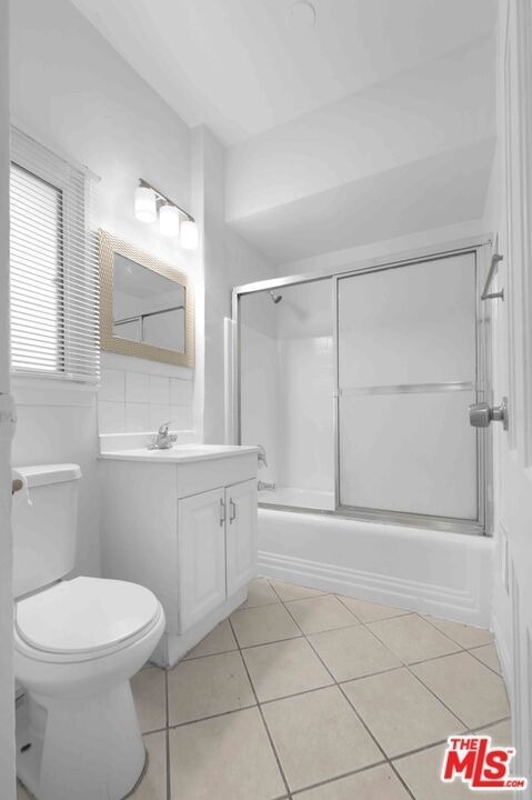 2452 W 18th - Photo 18