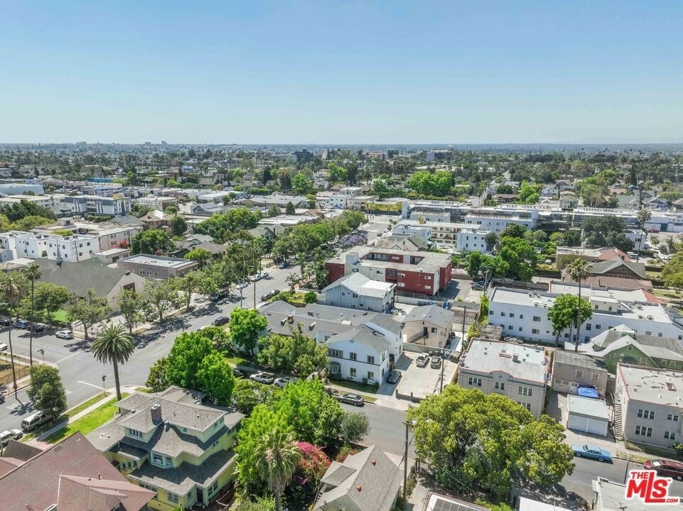 2452 W 18th - Photo 27