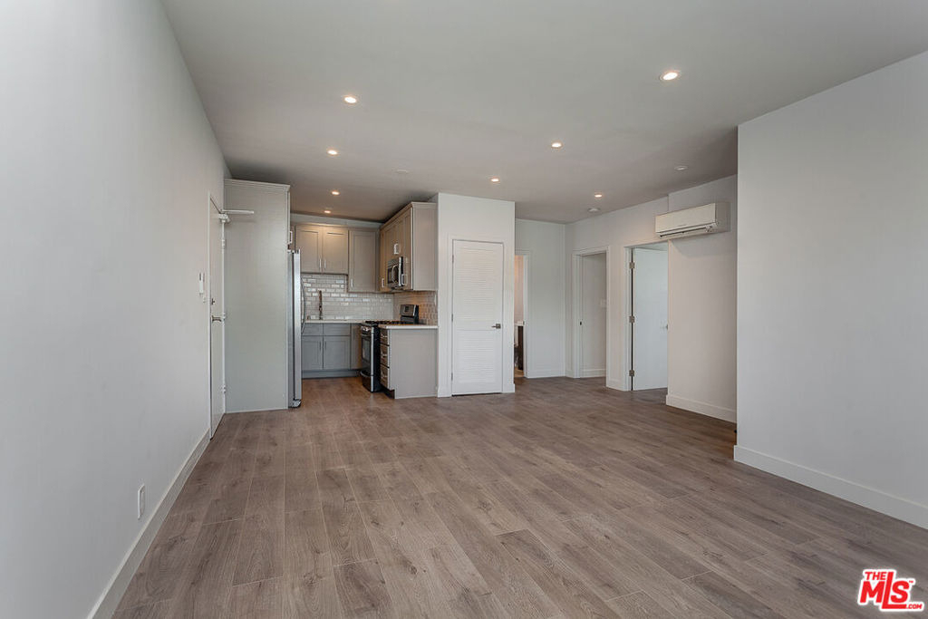 1541 Rockwood Street - Photo 0
