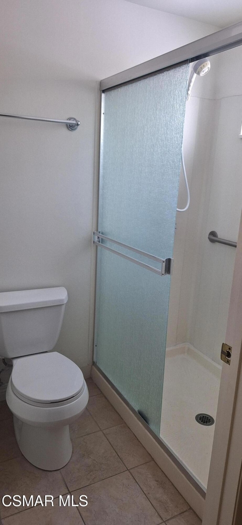 2318 Medina Avenue - Photo 5