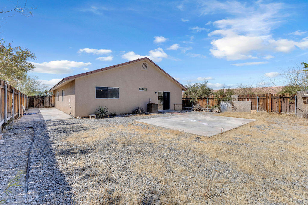 66300 6th Street - Photo 27