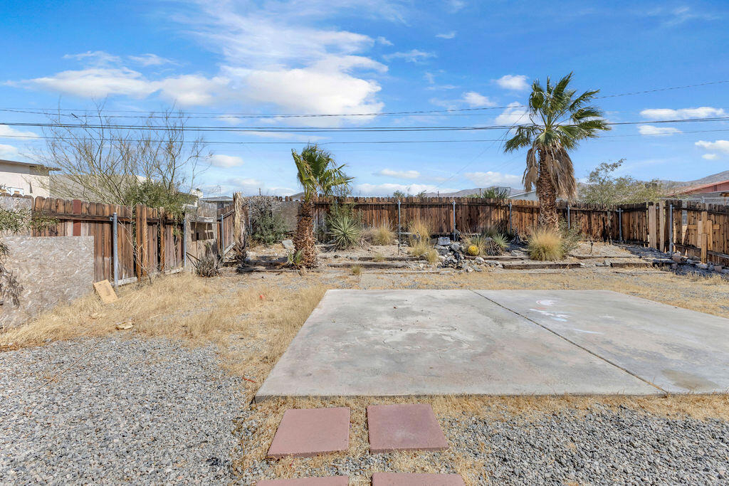 66300 6th Street - Photo 29