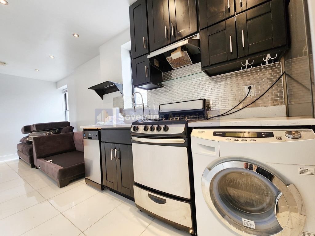 109 West 105th Street - Photo 2