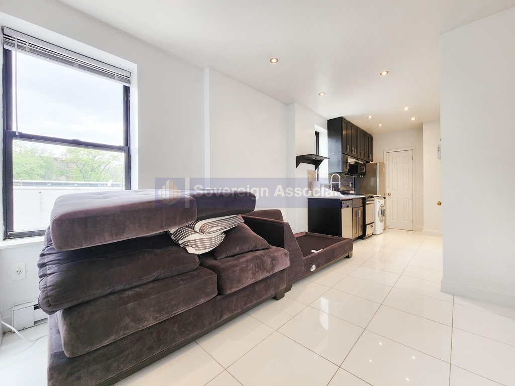 109 West 105th Street - Photo 4