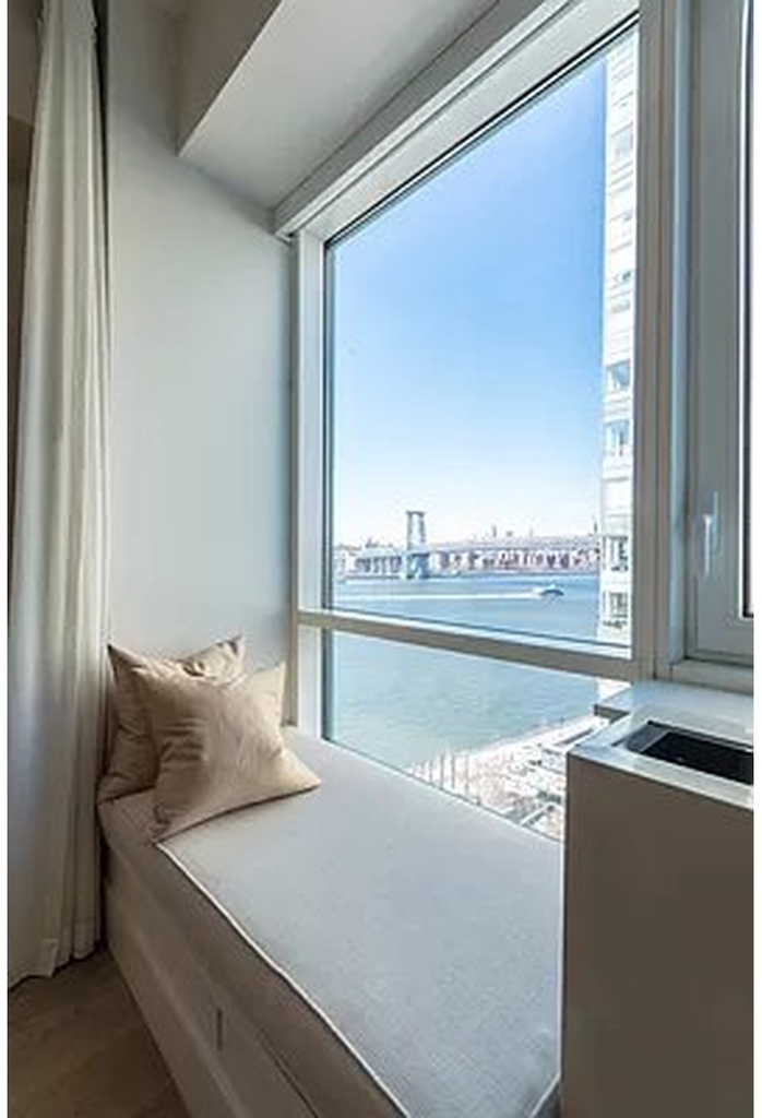 446 Kent Ave - Photo 1