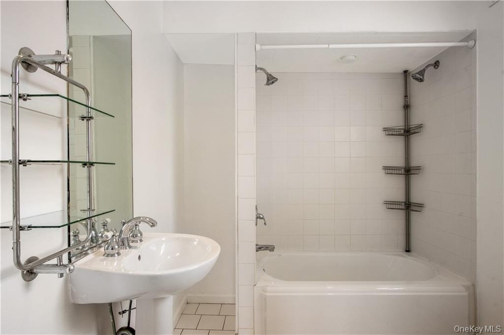 241 Main Street - Photo 7
