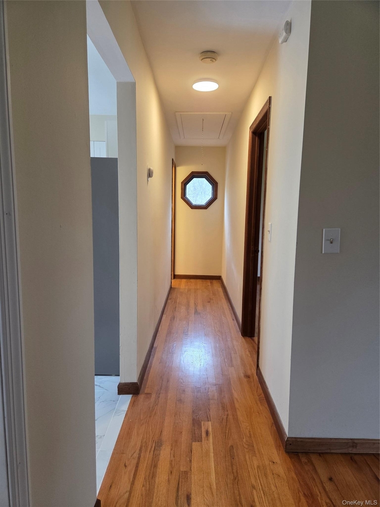 193 Overhill Road - Photo 6
