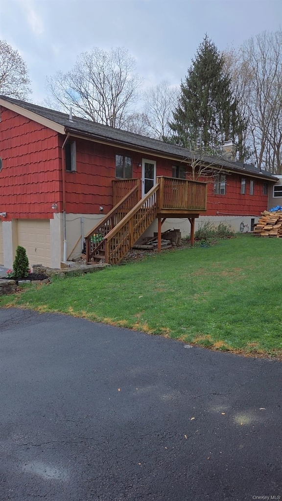193 Overhill Road - Photo 1