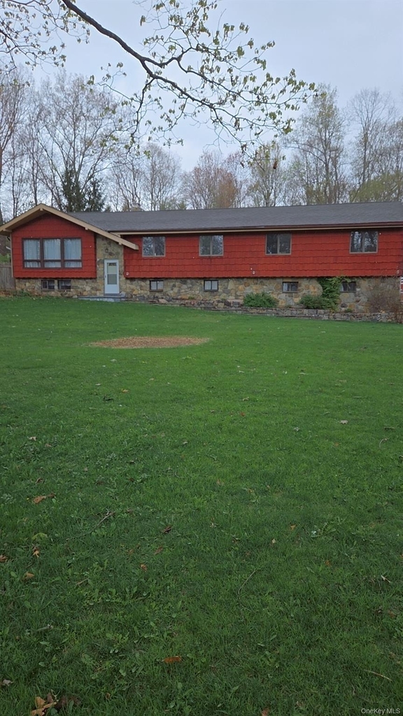 193 Overhill Road - Photo 0