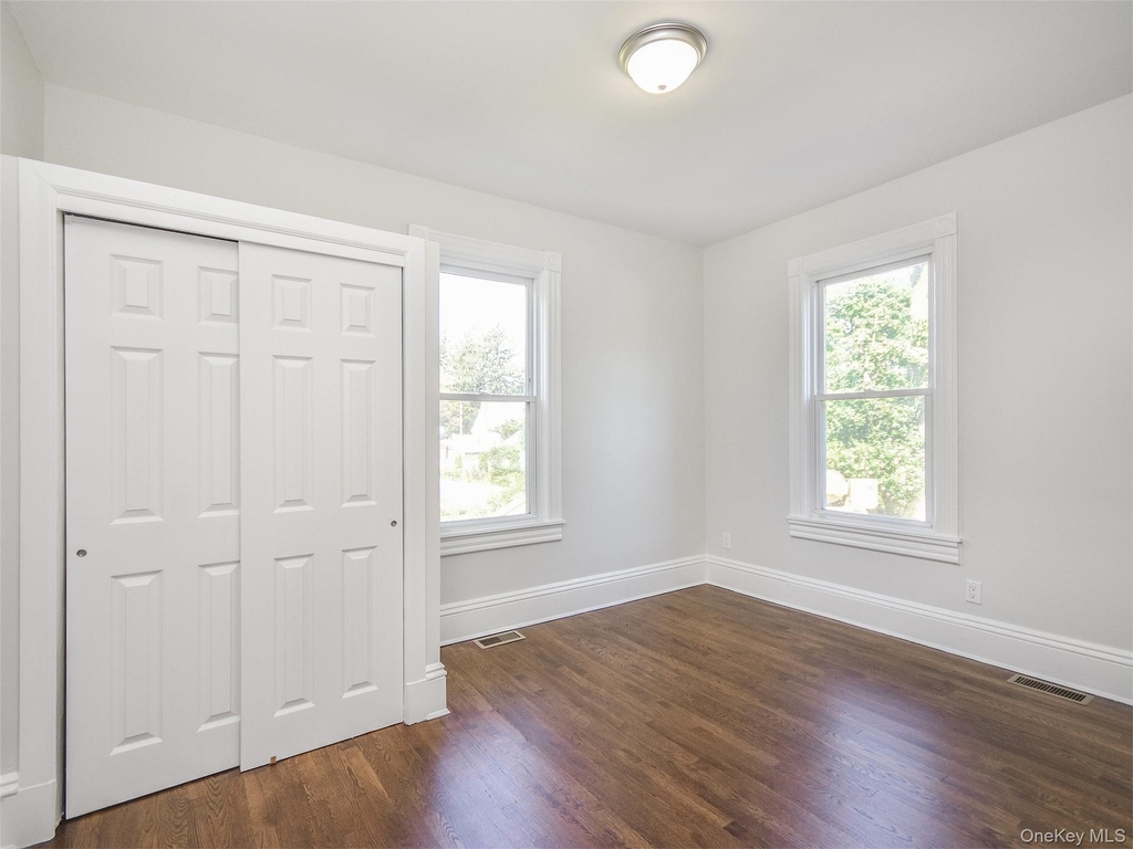 114 Sea Cliff Avenue - Photo 7