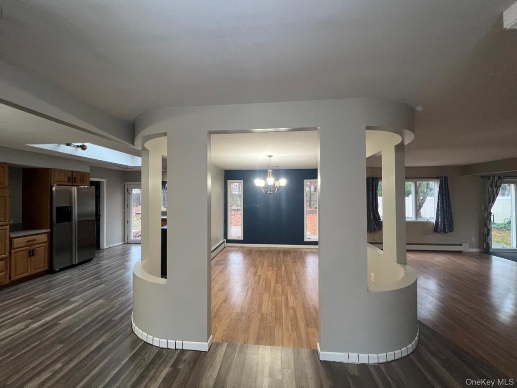 7 Wicket Street - Photo 2