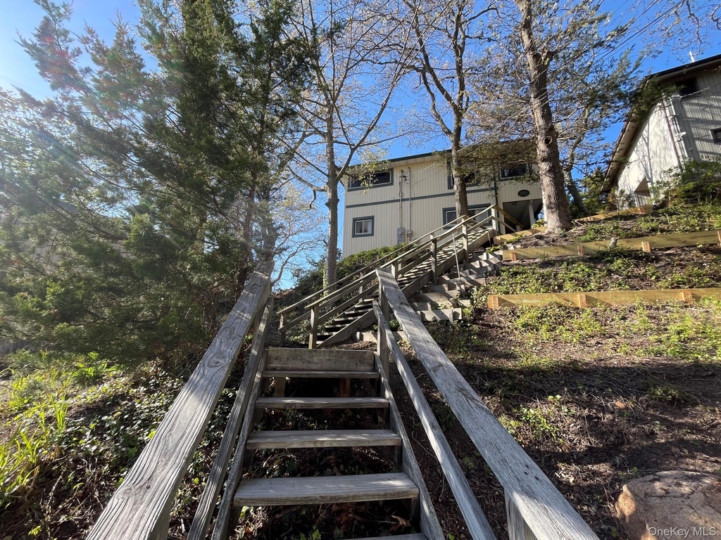 1834a Edwards Avenue - Photo 0