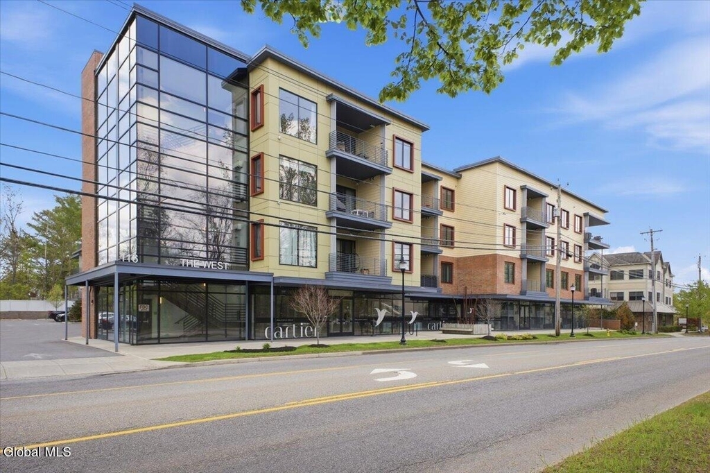 116 West Avenue - Photo 2