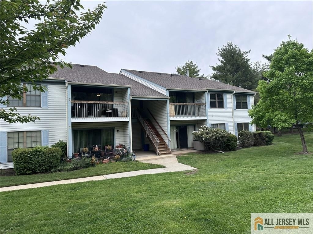 48 Crabapple Lane - Photo 0