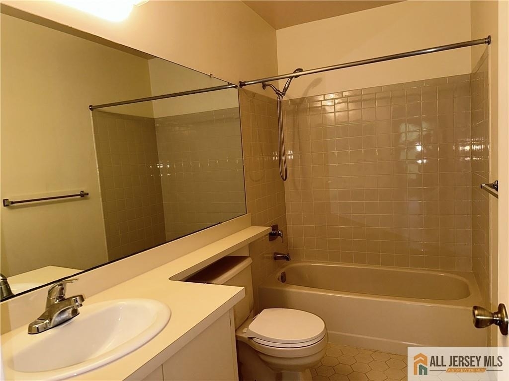 48 Crabapple Lane - Photo 3