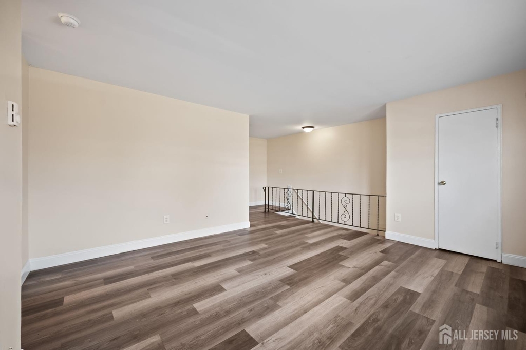 175 Buckelew Avenue - Photo 13