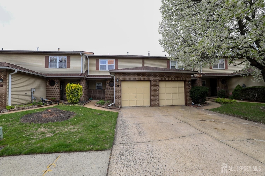 3-1 Jefferson Drive - Photo 1