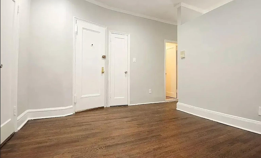 206 St Marks Avenue - Photo 3