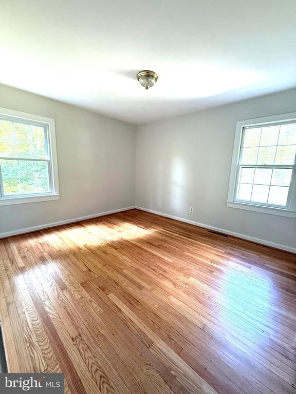 1523 Courthouse Road - Photo 6