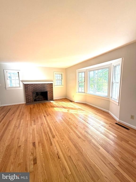 1523 Courthouse Road - Photo 5