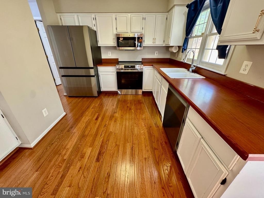 2455 Harpoon Drive - Photo 18