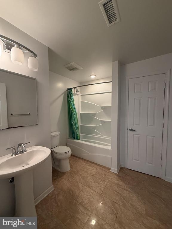 12489 Pfitzner Court - Photo 9
