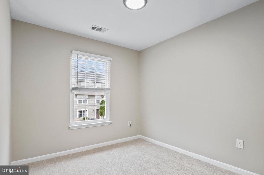 328 Moseby Court - Photo 19