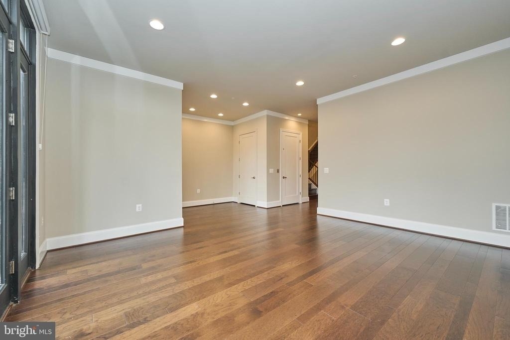 20442 Northpark Drive - Photo 5