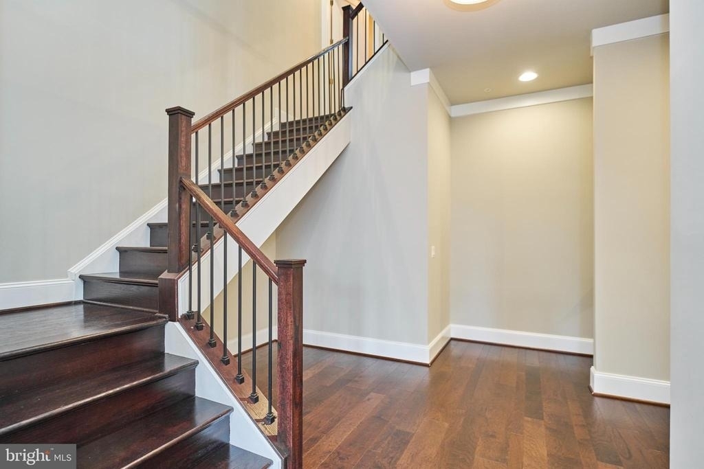 20442 Northpark Drive - Photo 7
