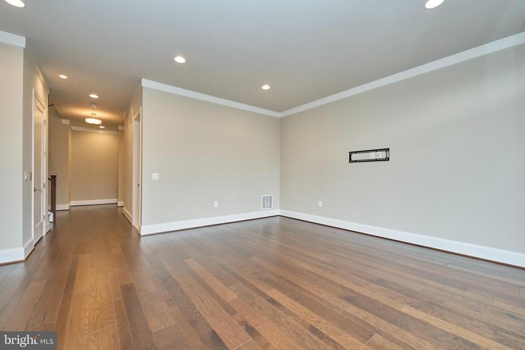 20442 Northpark Drive - Photo 4