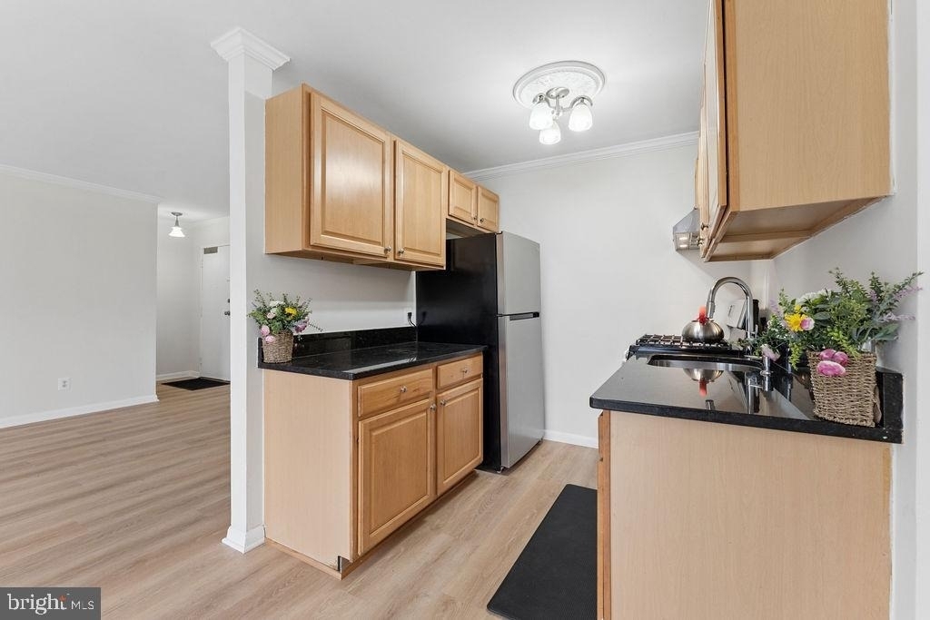 7704 Donnybrook Court - Photo 13
