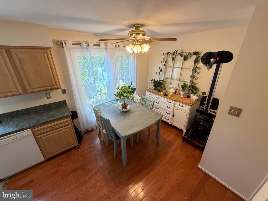 10313 Latney Road - Photo 8