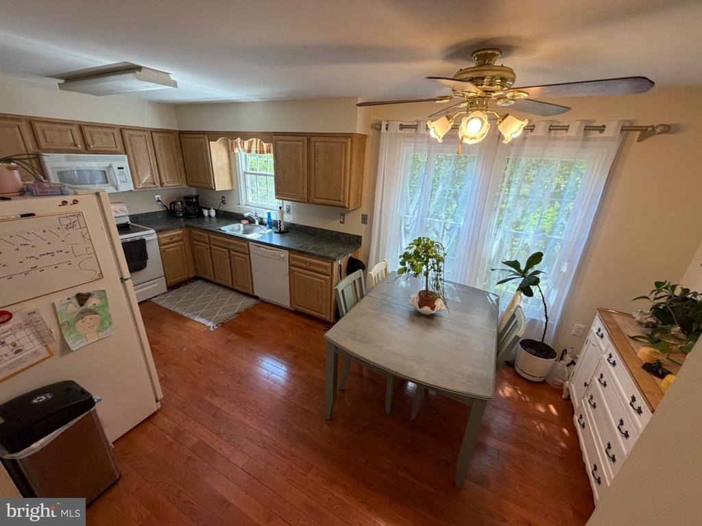 10313 Latney Road - Photo 7