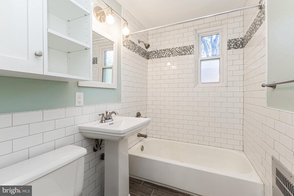 100 N George Mason Drive - Photo 16