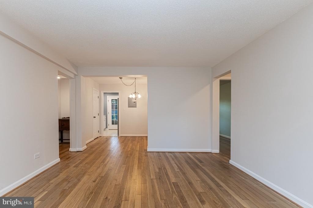 100 N George Mason Drive - Photo 6