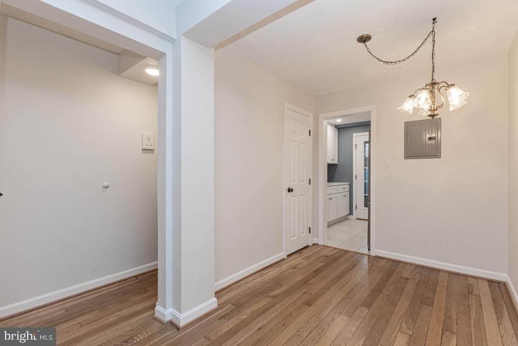 100 N George Mason Drive - Photo 9