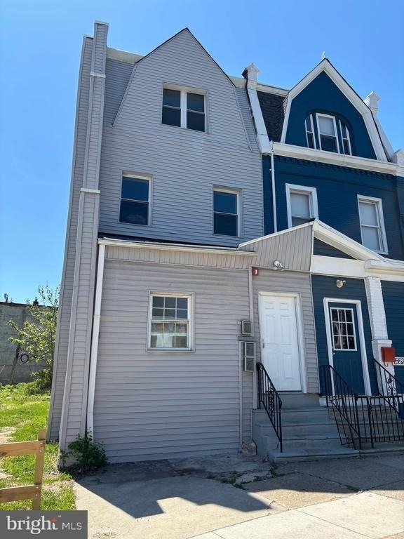 4550 Wayne Avenue - Photo 0
