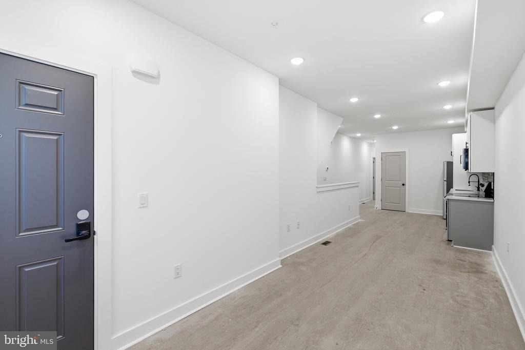 2116 N 7th Street - Photo 2