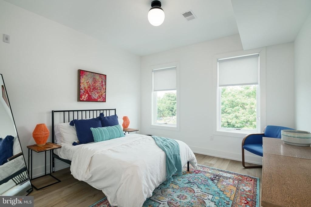 5013 Springfield Avenue - Photo 7