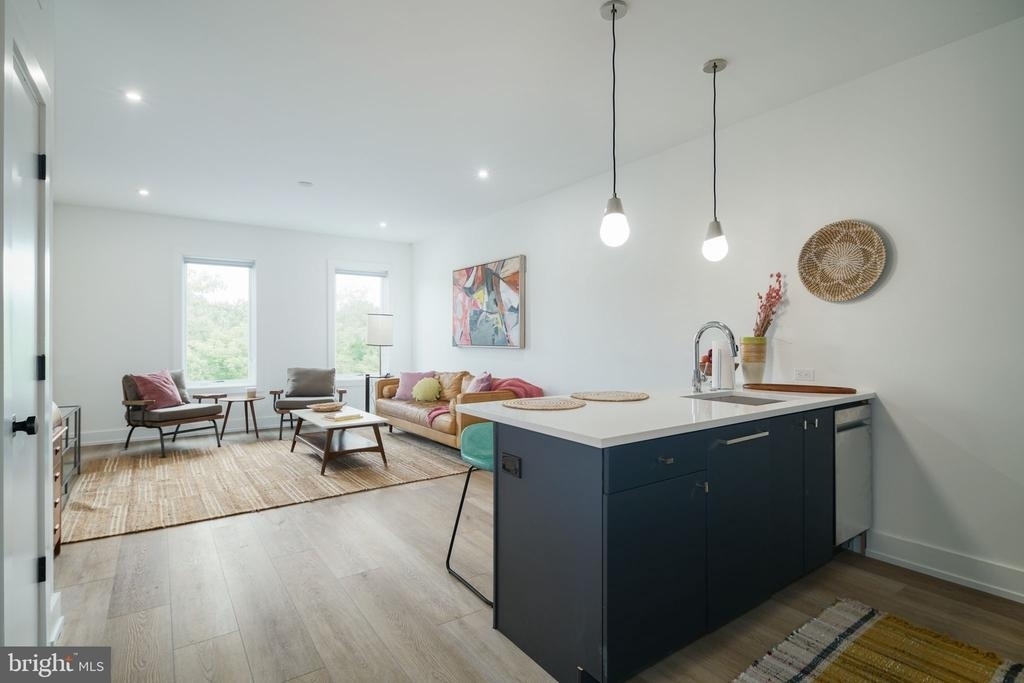 5013 Springfield Avenue - Photo 2