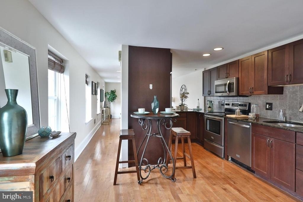 630 N 17th Street - Photo 6