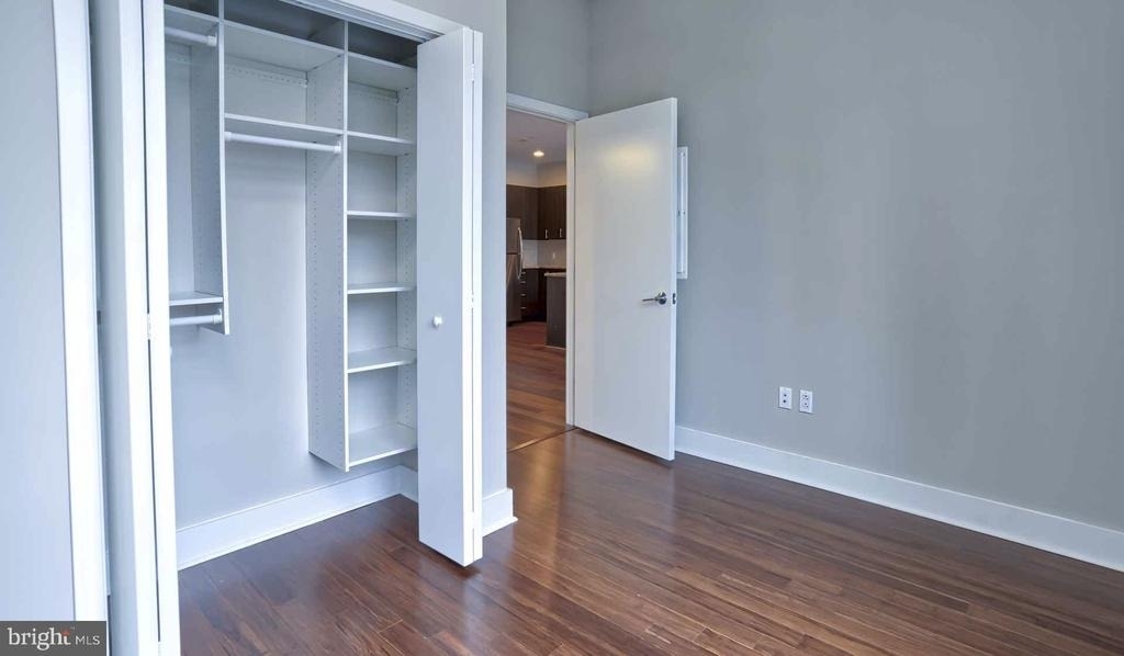 521 S Broad Street - Photo 6
