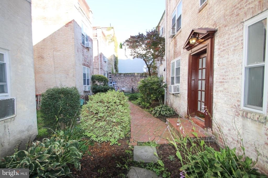 1612 Pine - Photo 12