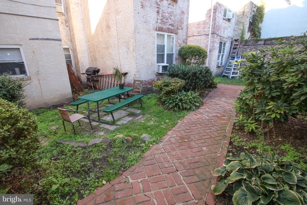 1612 Pine - Photo 15