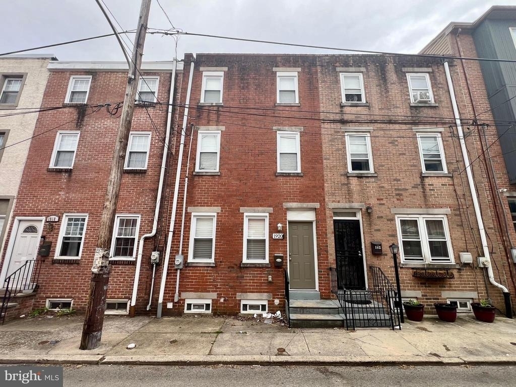 1920 Cambridge Street - Photo 0